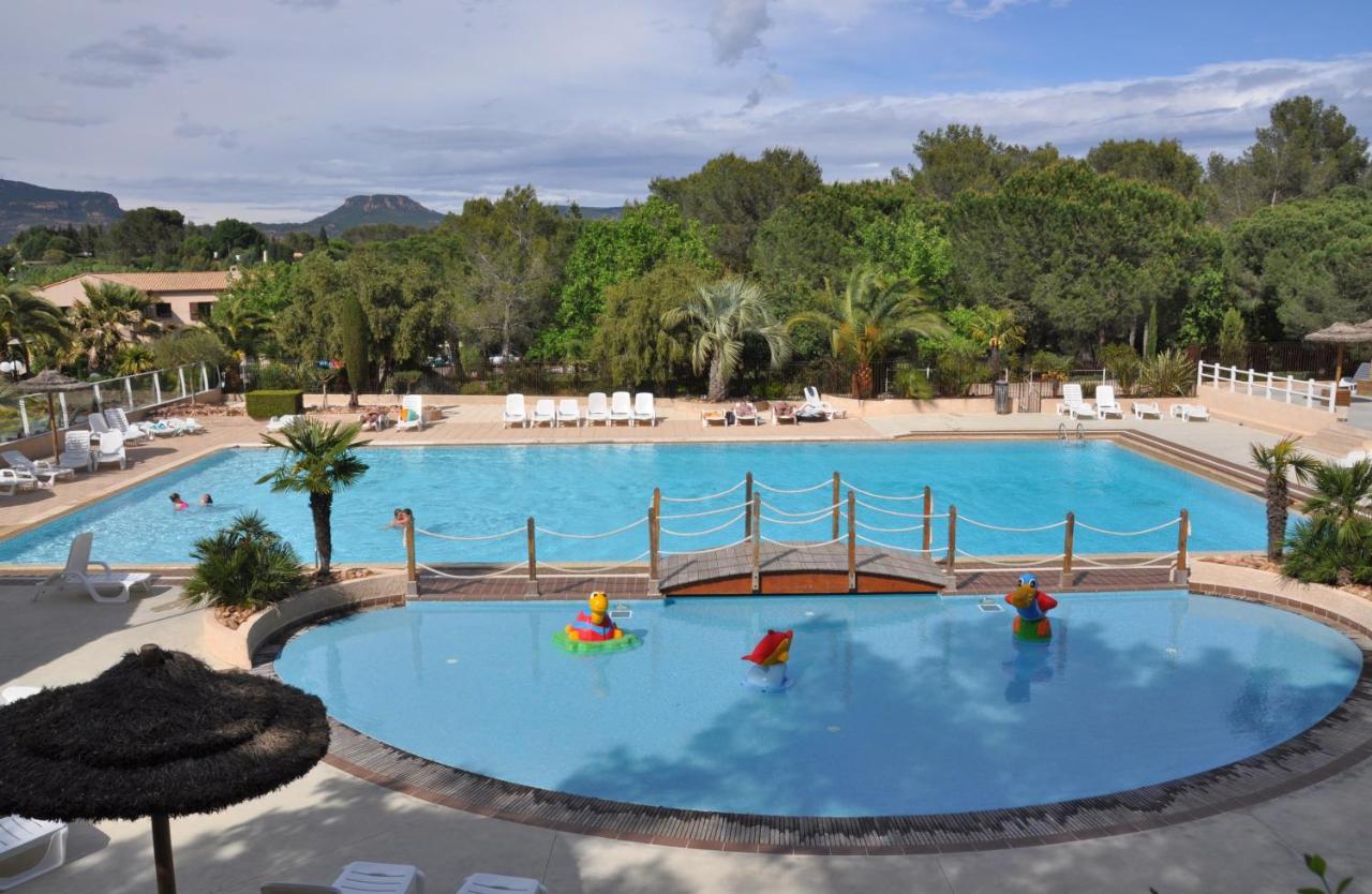 Greenchalets Roquebrune Sur Argens Экстерьер фото